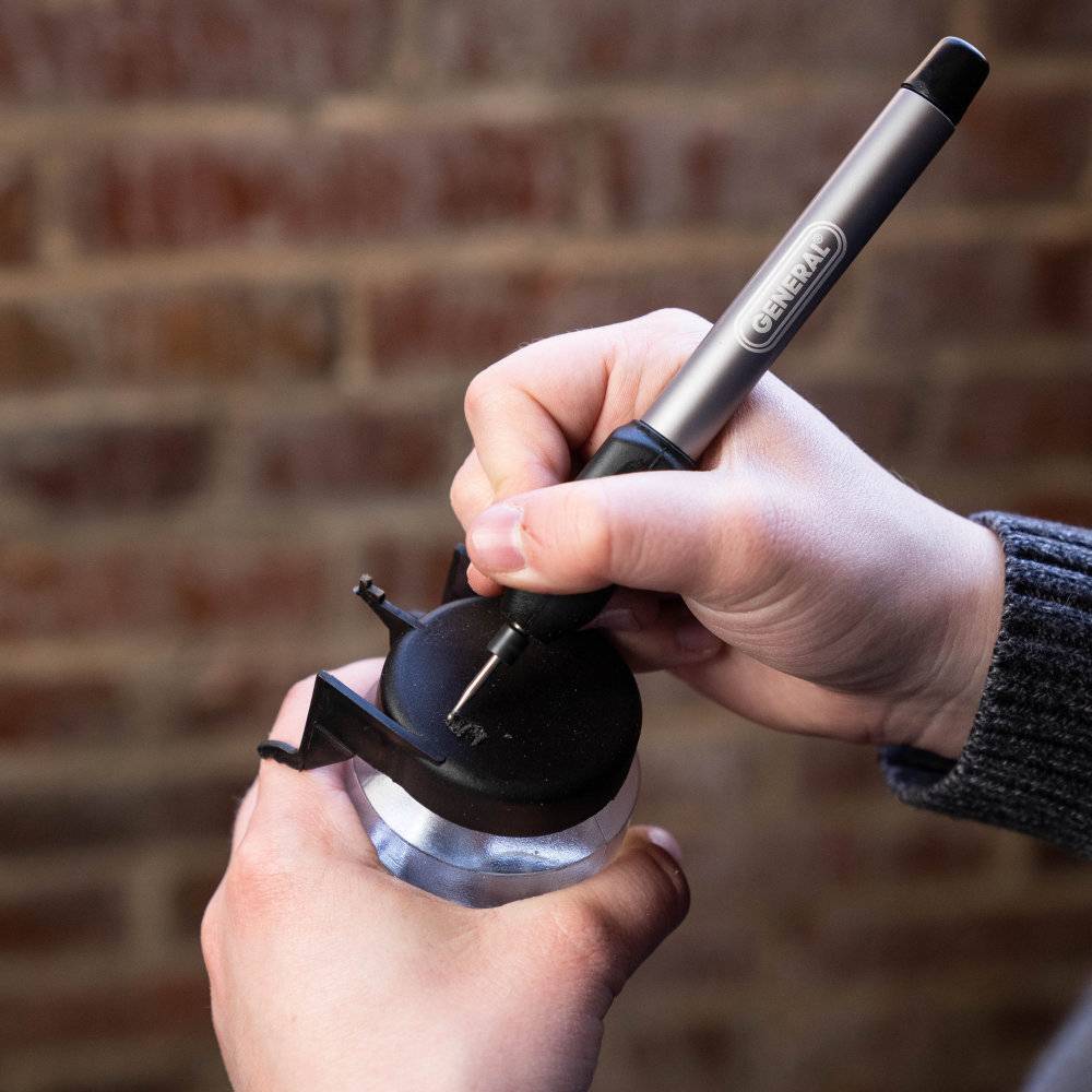 Cordless Precision Engraver