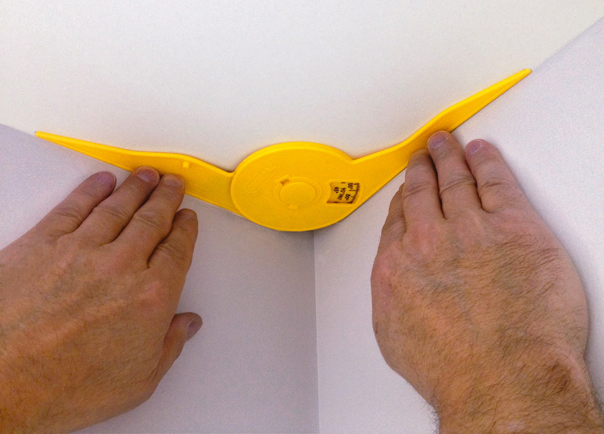 E-Z Pro Crown King Molding Jig with Protractor
