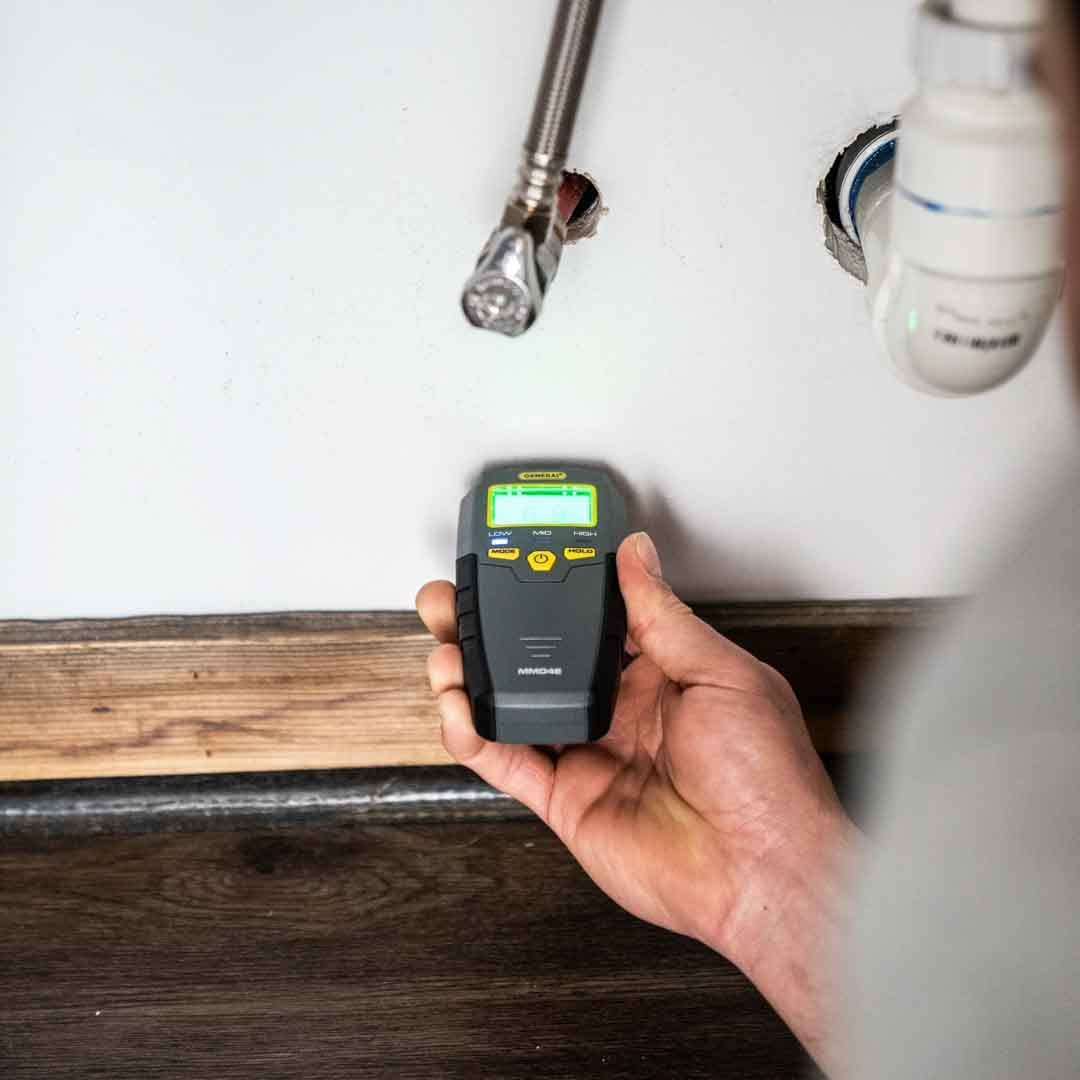 Pin-Type LCD Moisture Meter